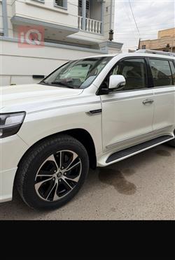 تويوتا لاندكروزر